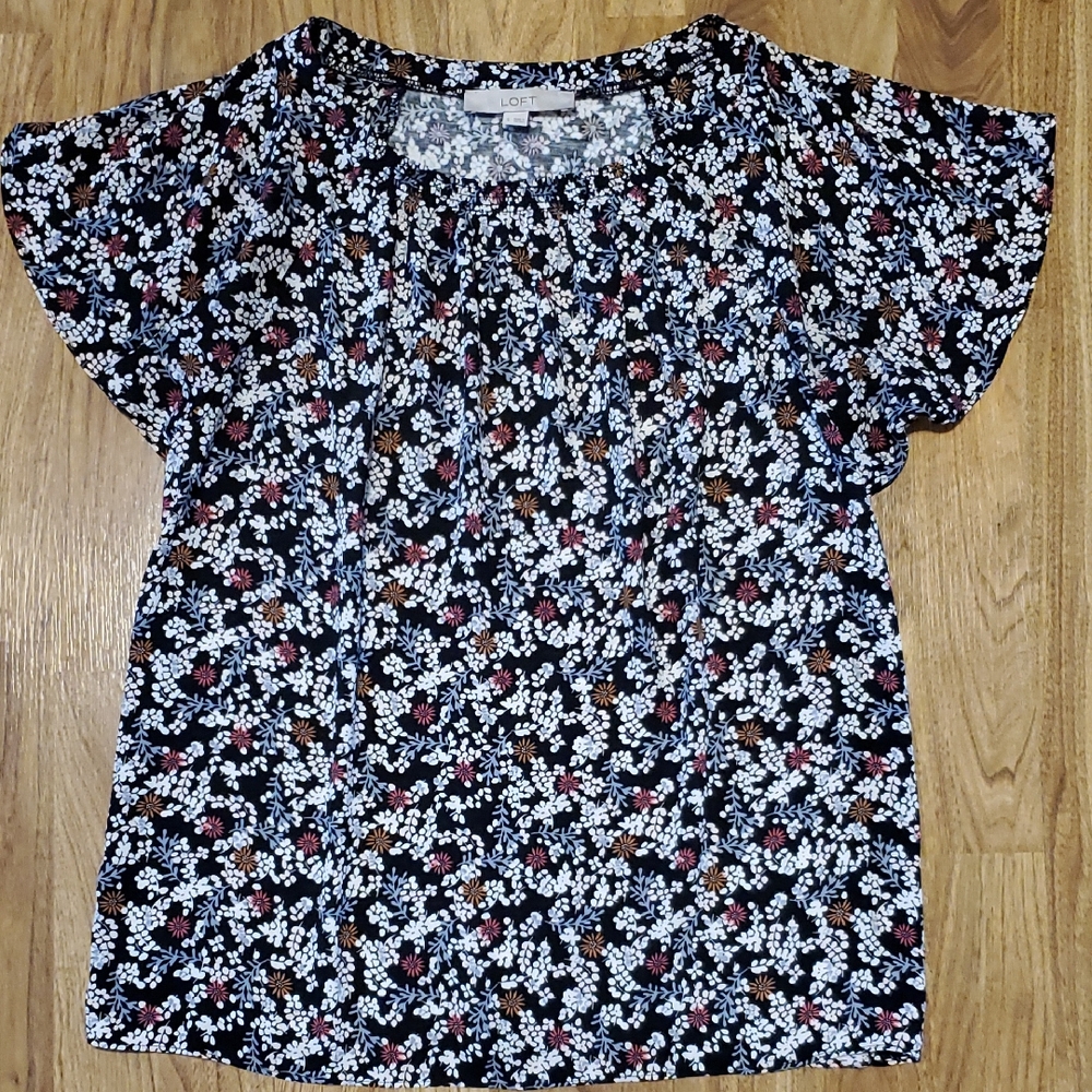 LOFT Floral Black Flutter Sleeve Blouse Womens Size S White Pink Gray Brown